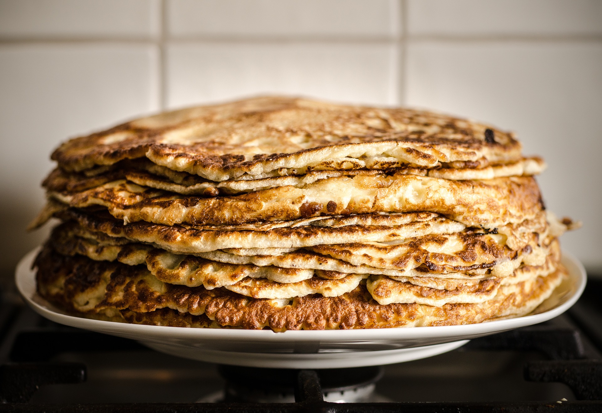 Découvrez Comment Faire des Crêpes Frangipanes