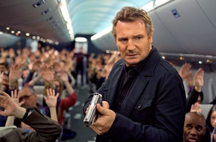 O novo filme de Liam Neeson, Blacklight, traz uma frase de chamariz